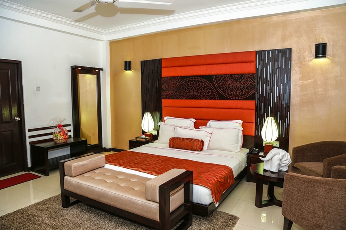 Imagen de la habitación del Hotel Oak Ray Elephant Lake. Foto 11