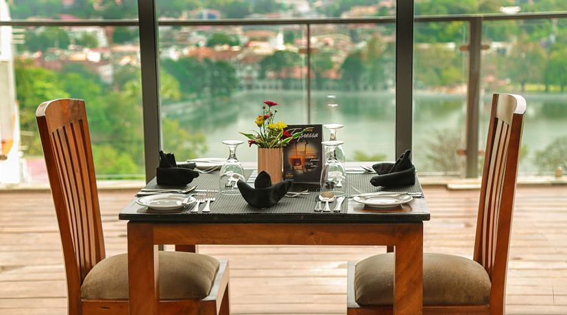 Imagen general del Hotel Oak Ray Heritage, Kandy. Foto 1