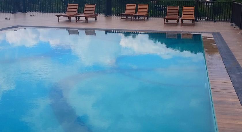 Imagen general del Hotel Oak Ray Regency. Foto 7