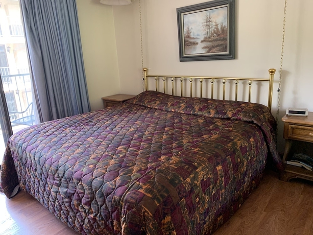 Imagen de la habitación del Hotel Oak Square Rentals. Foto 5