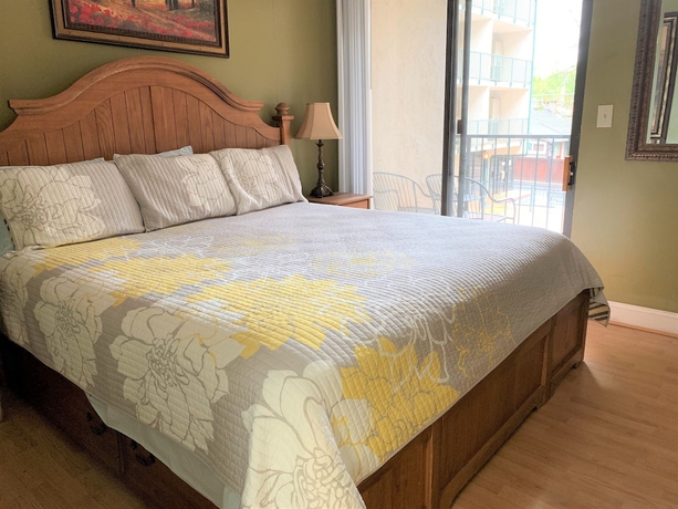 Imagen de la habitación del Hotel Oak Square Rentals. Foto 9