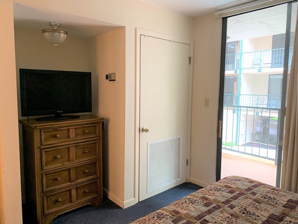 Imagen de la habitación del Hotel Oak Square Rentals. Foto 13