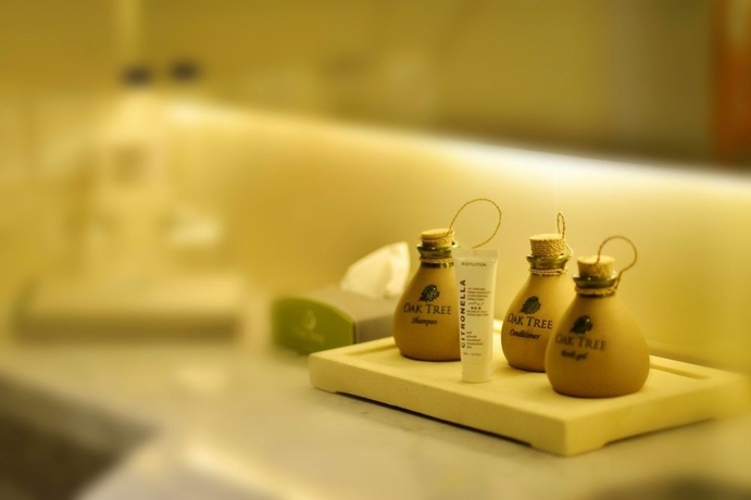 Imagen de la habitación del Hotel Oak Tree Emerald Semarang. Foto 4