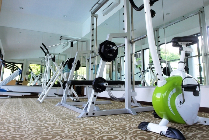 Imagen de los interiores del Hotel Oak Tree Emerald Semarang. Foto 10