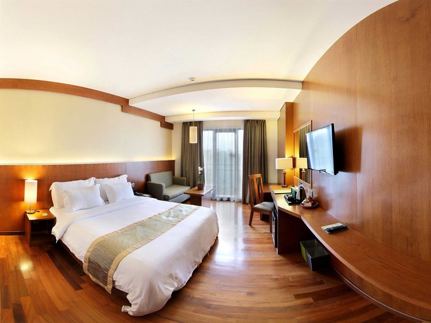 Imagen de la habitación del Hotel Oak Tree Emerald Semarang. Foto 6