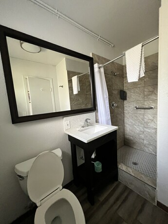 Imagen general del Hotel Oak Tree Inn, Avon park. Foto 5