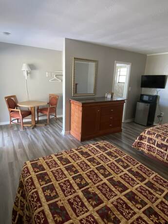 Imagen general del Hotel Oak Tree Inn, Avon park. Foto 11