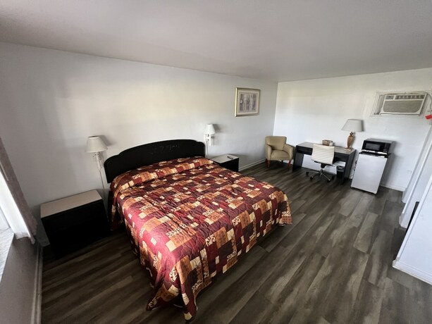 Imagen de la habitación del Hotel Oak Tree Inn. Foto 18