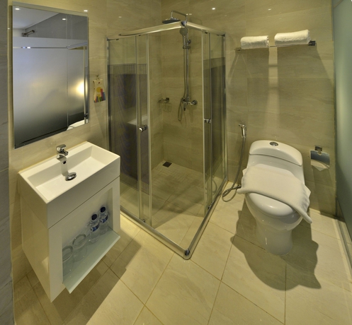 Imagen de la habitación del Hotel Oak Tree Urban Jakarta. Foto 10