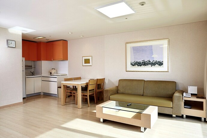 Imagen de la habitación del Hotel Oak Valley Resort. Foto 11