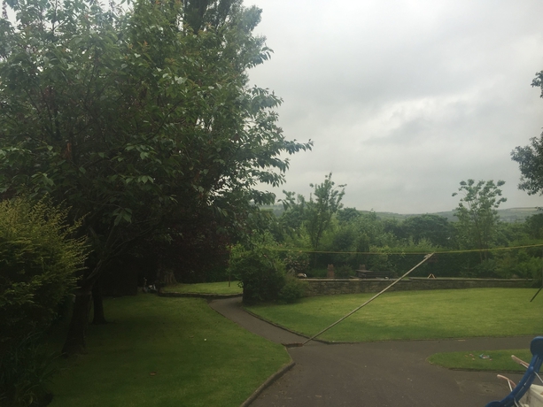 Imagen de los exteriores del Hotel Oakfield Lodge Guest House Stockport. Foto 13