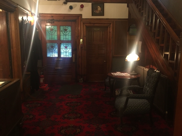 Imagen de los interiores del Hotel Oakfield Lodge Guest House Stockport. Foto 17