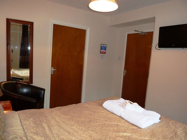 Imagen de la habitación del Hotel Oakhill. Foto 3