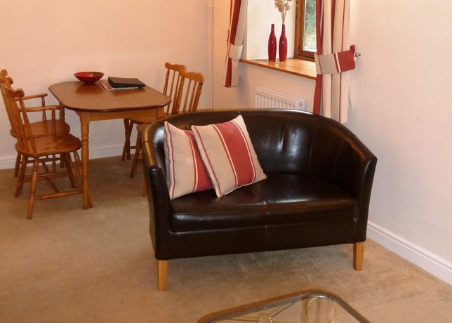 Imagen de los interiores del Hotel Oakhill. Foto 15