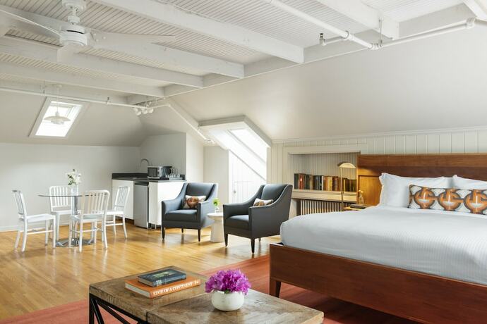 Imagen general del Hotel Oakhurst Inn. Foto 10