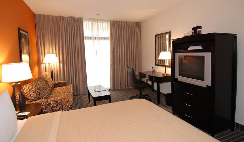 Imagen de la habitación del Hotel Oakland Airport Executive. Foto 2