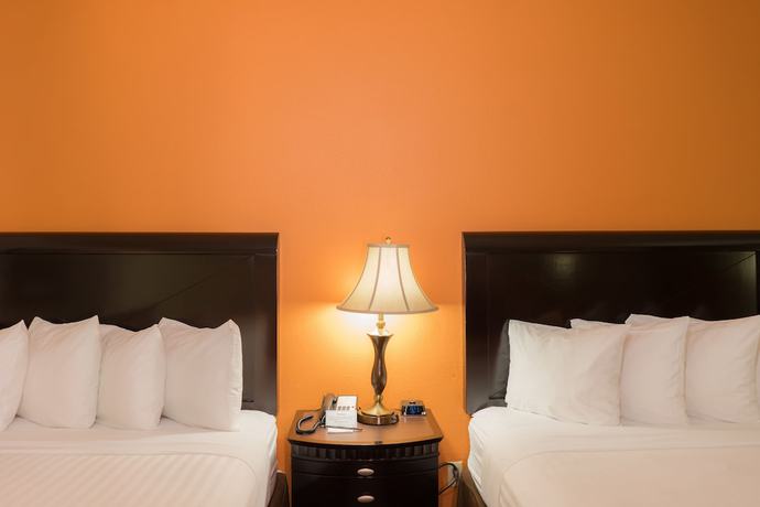 Imagen de la habitación del Hotel Oakland Airport Executive. Foto 10
