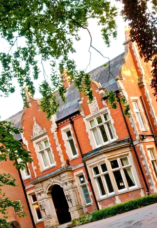 Imagen general del Hotel Oaklands Hall Hotel Grimsby. Foto 1