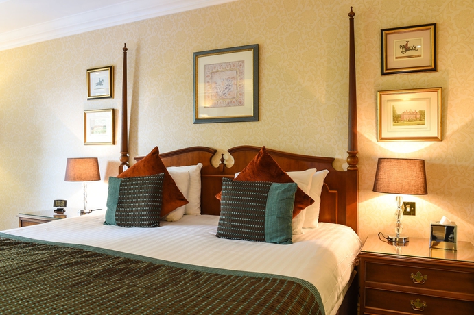 Imagen de la habitación del Hotel Oakley Court. Foto 6