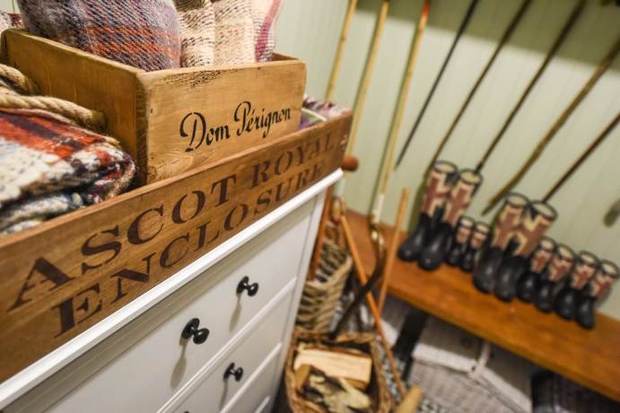 Imagen de los interiores del Hotel Oakley Court. Foto 16