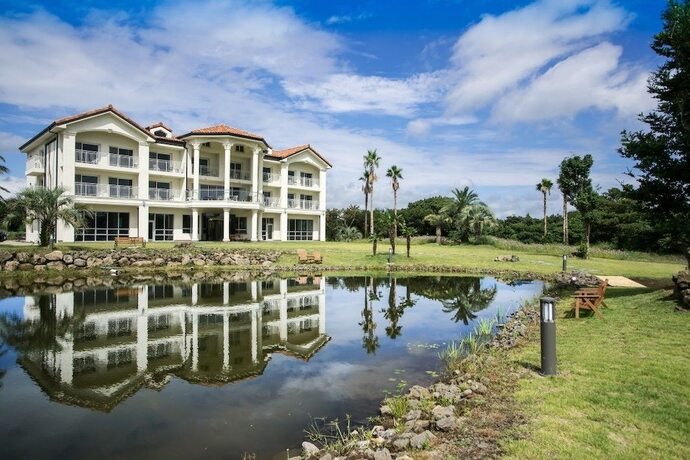 Imagen general del Hotel Oakra Resort. Foto 5