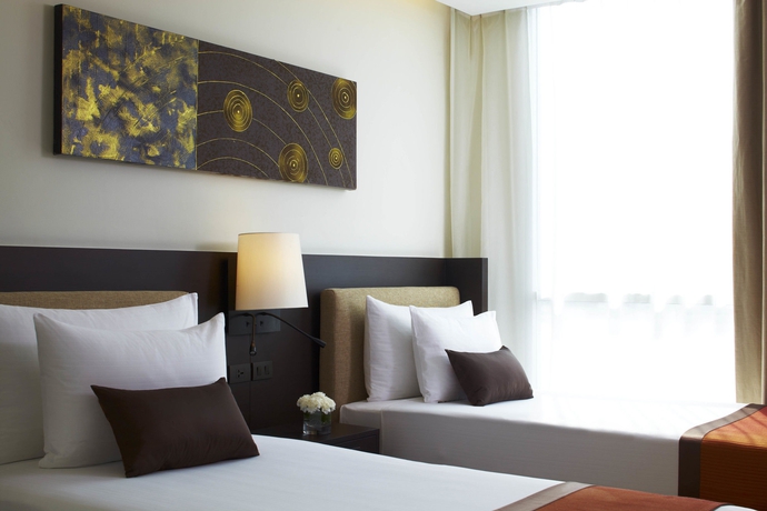 Imagen de la habitación del Hotel Oaks Bangkok Sathorn. Foto 8