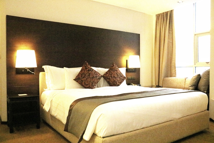 Imagen de la habitación del Hotel Oaks Bangkok Sathorn. Foto 10
