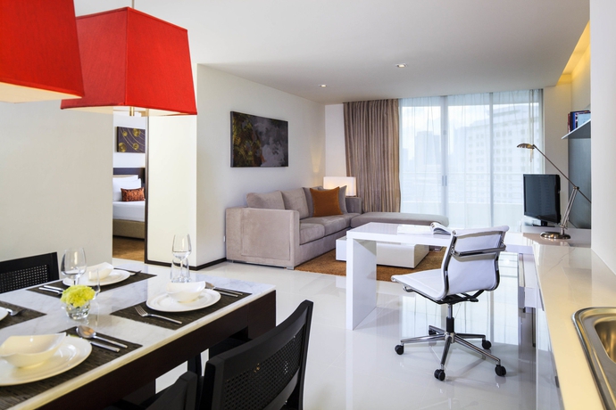 Imagen de los interiores del Hotel Oaks Bangkok Sathorn. Foto 14