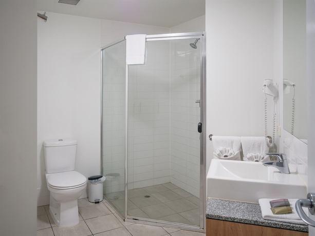 Imagen de la habitación del Hotel Oaks Brisbane Aurora Suites. Foto 5