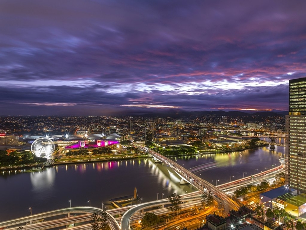 Imagen general del Hotel Oaks Brisbane Casino Tower Suites. Foto 10