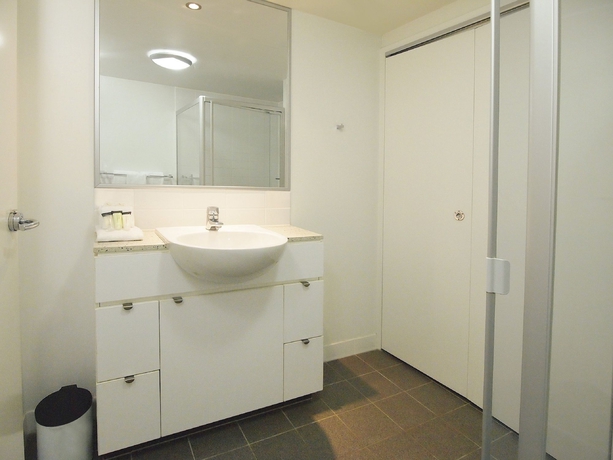 Imagen de la habitación del Hotel Oaks Brisbane Festival Suites. Foto 3