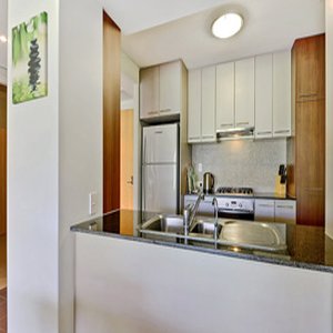 Imagen de la habitación del Hotel Oaks Brisbane Mews Suites. Foto 4