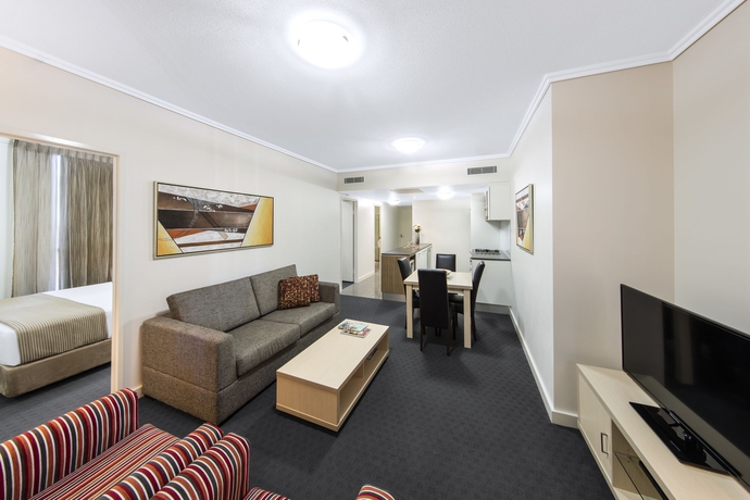 Imagen de los interiores del Hotel Oaks Brisbane On Charlotte Suites. Foto 10