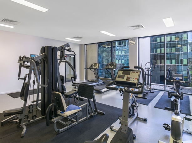 Imagen de los interiores del Hotel Oaks Brisbane River City Suites. Foto 13