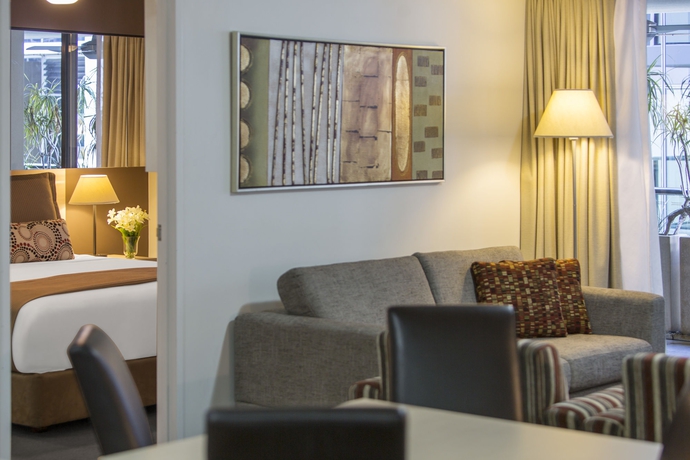 Imagen de los interiores del Hotel Oaks Brisbane River City Suites. Foto 16