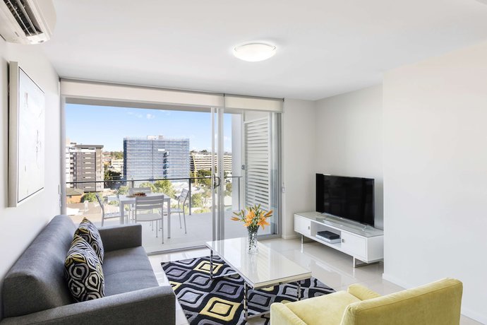 Imagen de la habitación del Hotel Oaks Brisbane Woolloongabba Suites. Foto 4