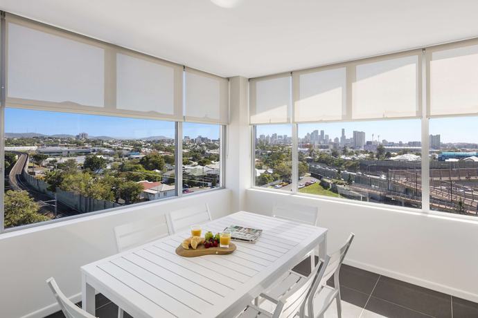 Imagen de la habitación del Hotel Oaks Brisbane Woolloongabba Suites. Foto 8