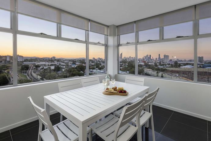 Imagen de la habitación del Hotel Oaks Brisbane Woolloongabba Suites. Foto 10