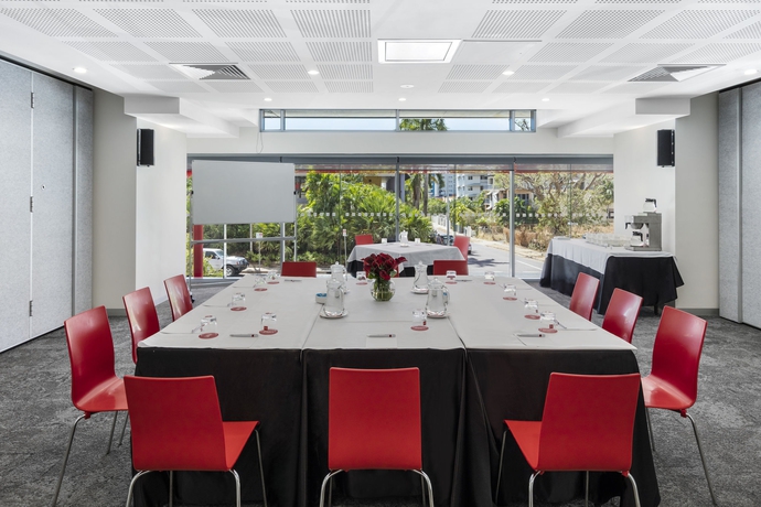 Imagen de los interiores del Hotel Oaks Darwin Elan. Foto 10