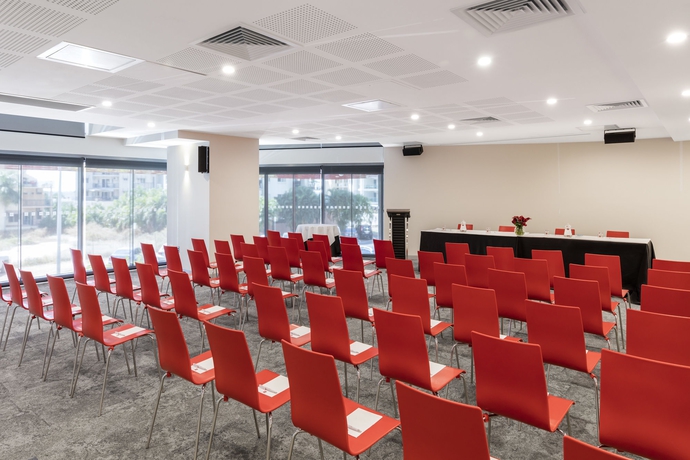 Imagen de los interiores del Hotel Oaks Darwin Elan. Foto 13