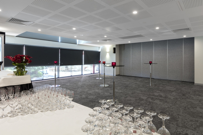 Imagen de los interiores del Hotel Oaks Darwin Elan. Foto 14