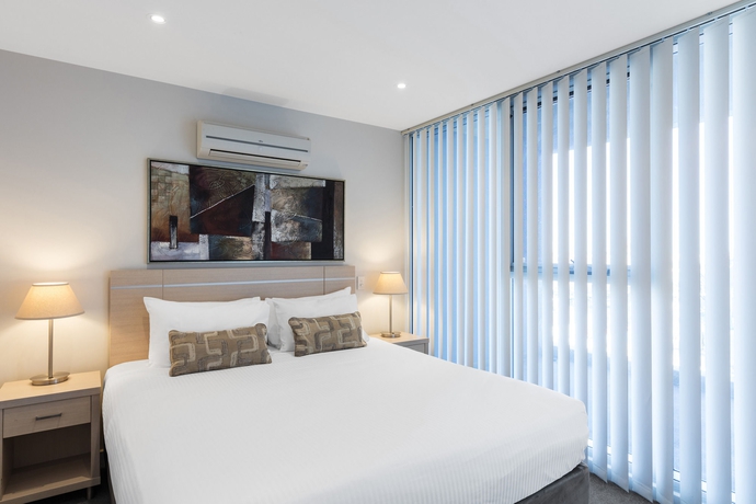 Imagen de la habitación del Hotel Oaks Glenelg Plaza Pier Suites. Foto 6