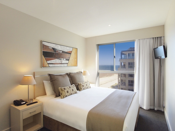 Imagen de la habitación del Hotel Oaks Glenelg Plaza Pier Suites. Foto 13