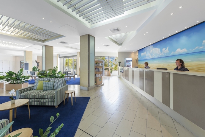 Imagen de los interiores del Hotel Oaks Hervey Bay Resort and Spa. Foto 19
