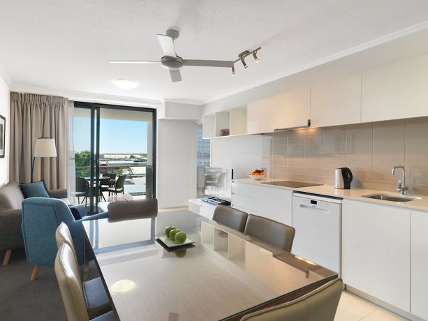Imagen de la habitación del Hotel Oaks Mackay Carlyle Suites. Foto 9