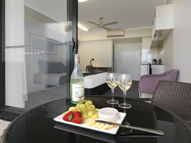Imagen de la habitación del Hotel Oaks Mackay Carlyle Suites. Foto 15