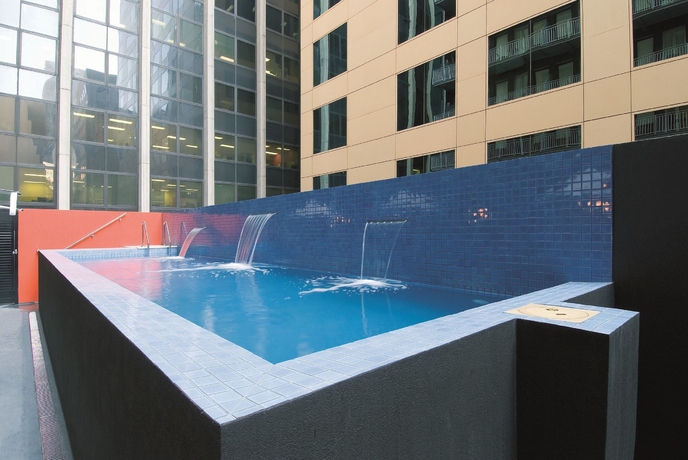 Imagen general del Hotel Oaks Melbourne On Collins. Foto 3