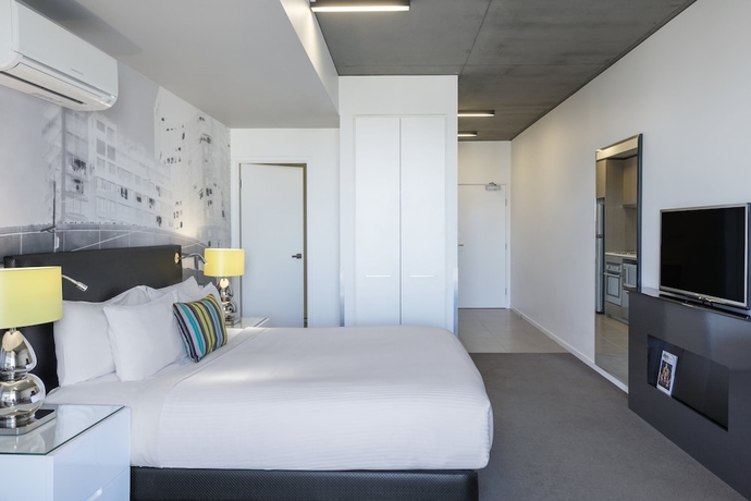 Imagen de la habitación del Hotel Oaks Melbourne On William Suites. Foto 6