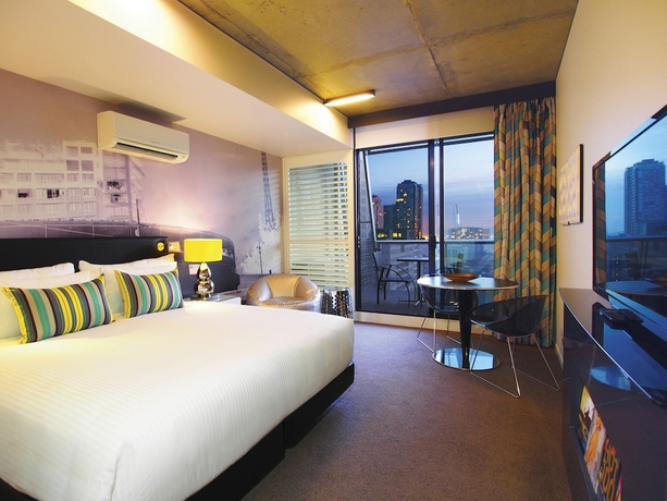 Imagen de la habitación del Hotel Oaks Melbourne On William Suites. Foto 11