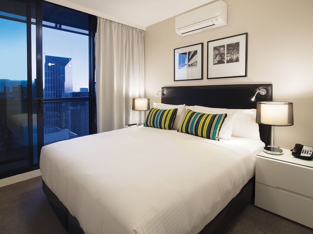 Imagen de la habitación del Hotel Oaks Melbourne On William Suites. Foto 16